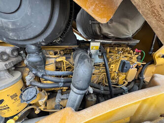 2011-caterpillar-cp74-1397156-44450679