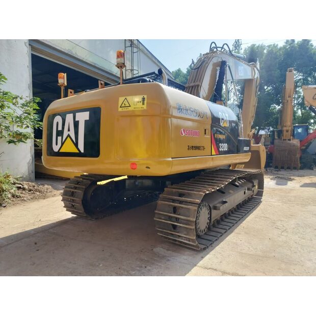 2021 Caterpillar 320D-44451400