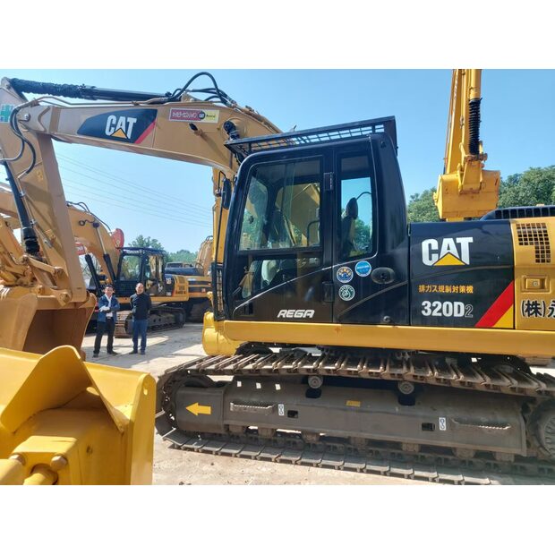 2021 Caterpillar 320D-44451402