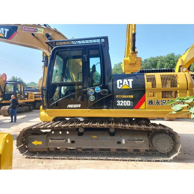2021 Caterpillar 320D-44451403