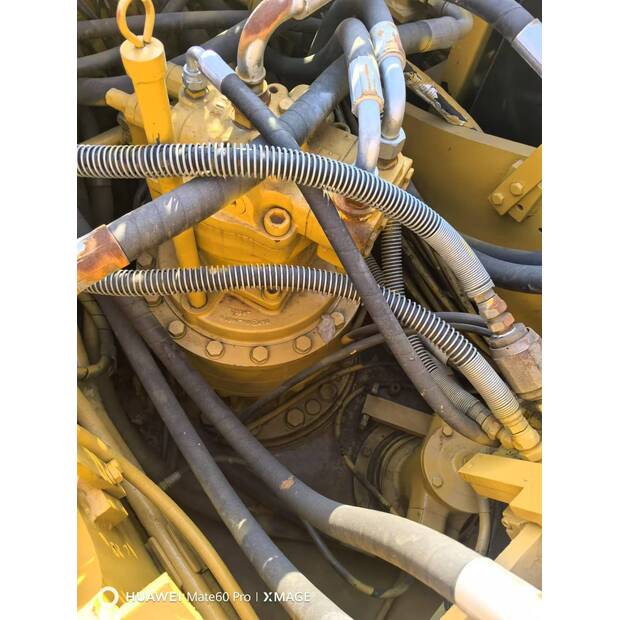 2020 كاتربيلر 325BL-44451413