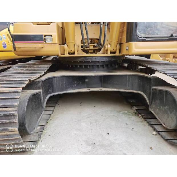 2021 كاتربيلر 330D-44451427