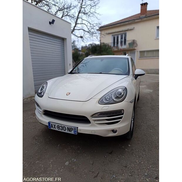2010 PORSCHE Cayenne-44465032