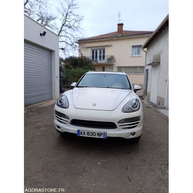 2010 PORSCHE Cayenne-44465033