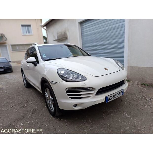 2010 PORSCHE Cayenne-44465035
