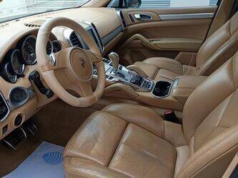 2010-porsche-cayenne-1397289-44465043