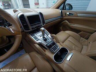 2010-porsche-cayenne-1397289-44465044