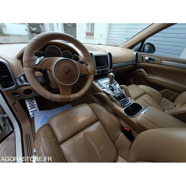 2010 PORSCHE Cayenne-44465046