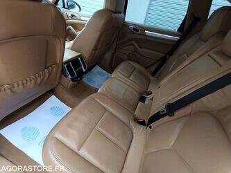 2010-porsche-cayenne-1397289-44465049