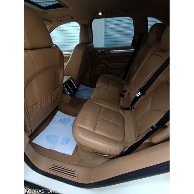 2010 PORSCHE Cayenne-44465050