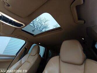 2010-porsche-cayenne-1397289-44465051