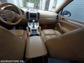 2010-porsche-cayenne-1397289-44465053