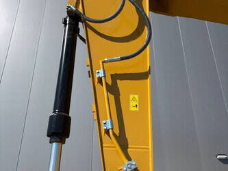 2025-caterpillar-330gc-1397296-44465261