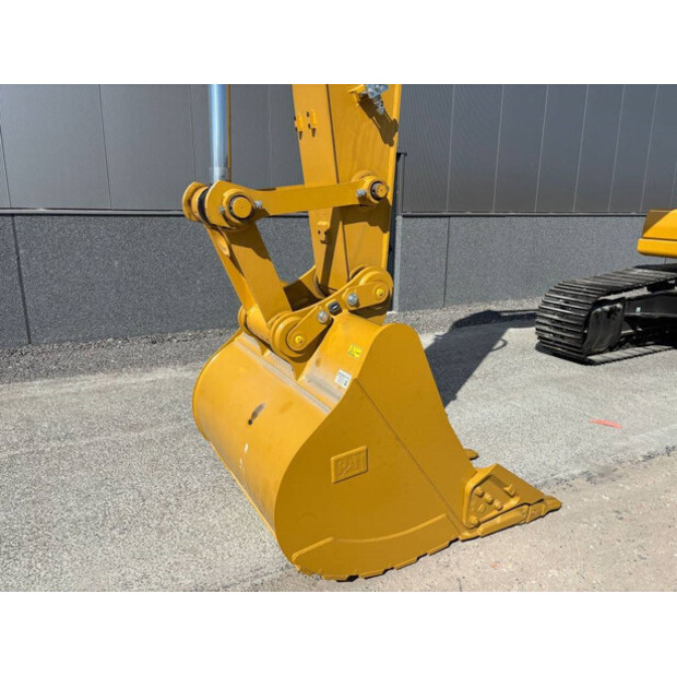 2025 Caterpillar 330GC-44465262