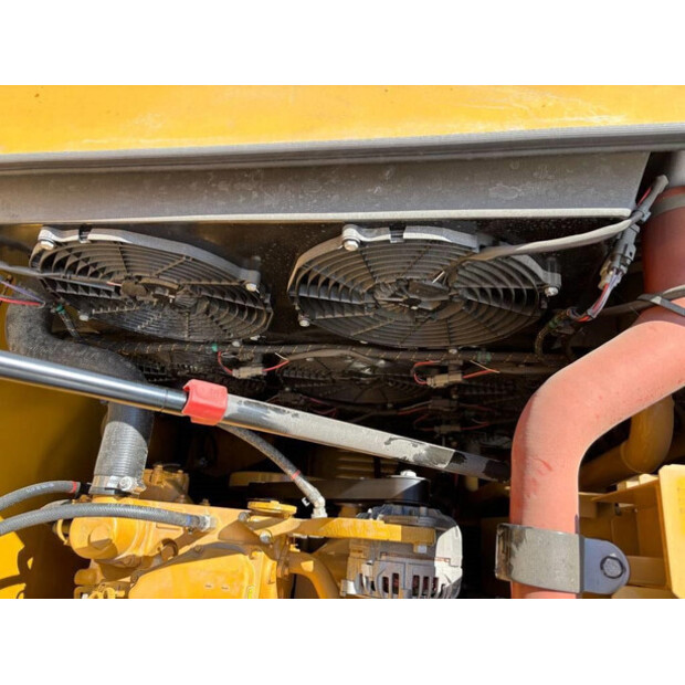 2025 Caterpillar 330GC-44465269