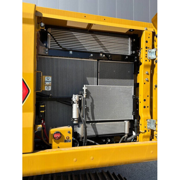 2025 Caterpillar 330GC-44465270