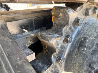 2025-caterpillar-330gc-1397296-44465278