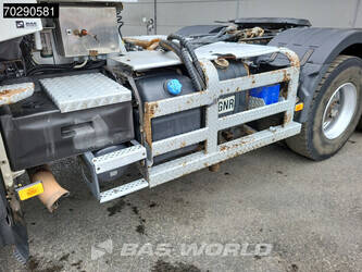 2017-renault-t520-1299063-44465294