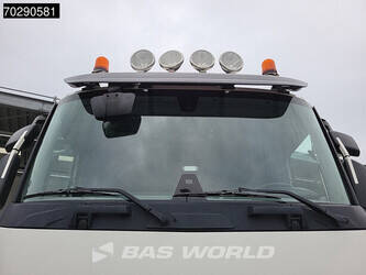 2017-renault-t520-1299063-44465308