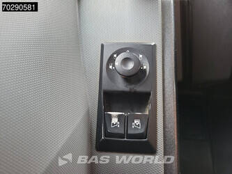 2017-renault-t520-1299063-44465313