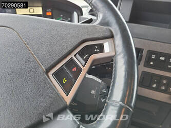 2017-renault-t520-1299063-44465316