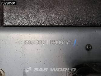 2017-renault-t520-1299063-44465331