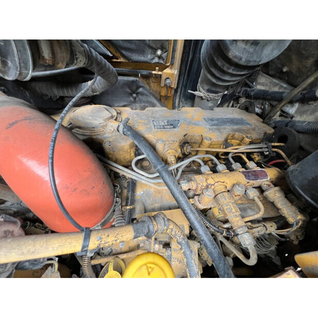 2011 Caterpillar D6N LGP-44465579