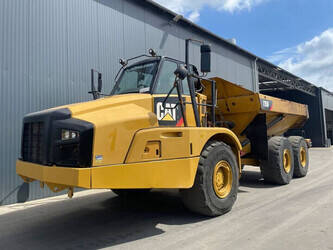 Image for Articulated Dump Trucks 2013 Caterpillar 735B