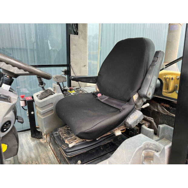 2011 Caterpillar CP76-44468285