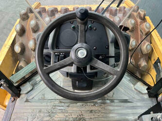 2011-caterpillar-cp76-1397359-44468289