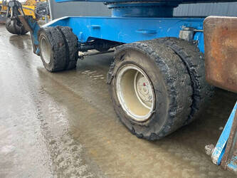 2010-fuchs-mhl350-1397365-44468490