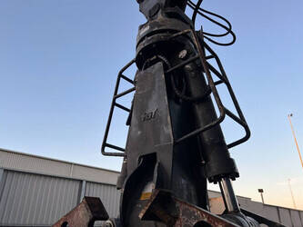 2012-fuchs-mhl454-1397366-44468592