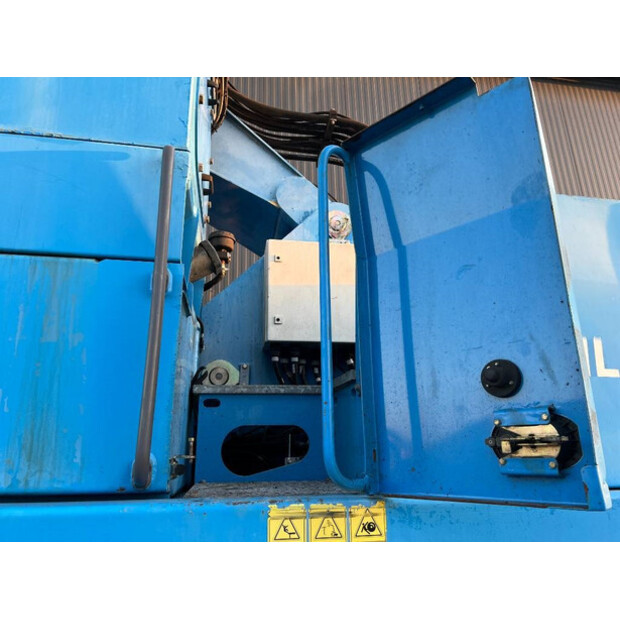 2012 FUCHS MHL454-44468617