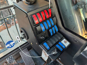 2012-fuchs-mhl454-1397366-44468628