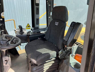 2011-caterpillar-824h-1397367-44468670