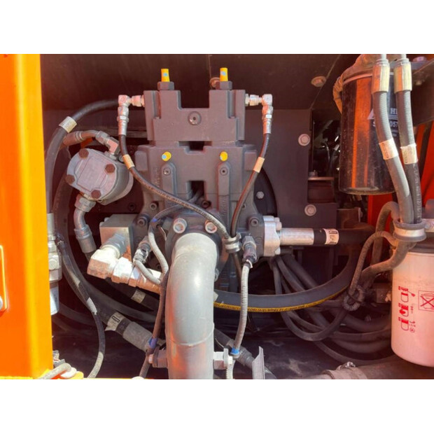 2015 Doosan DX170W-5-44468783