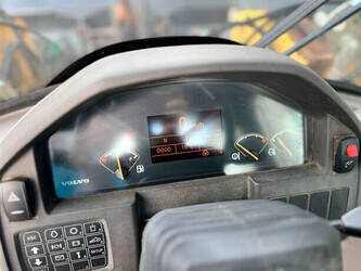 2011-volvo-l90f-1397378-44469152