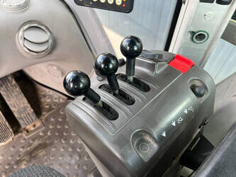 2011-volvo-l90f-1397378-44469160