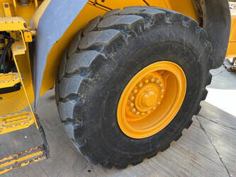 2011-volvo-l90f-1397378-44469176