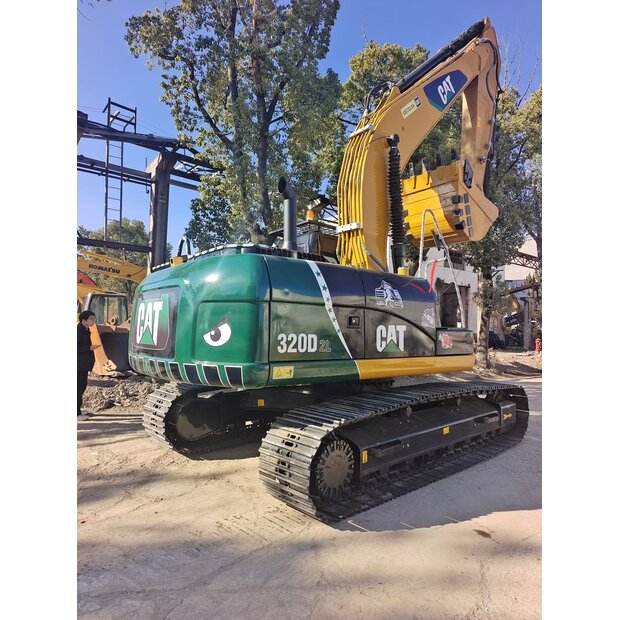 2024 كاتربيلر 320D-44469276