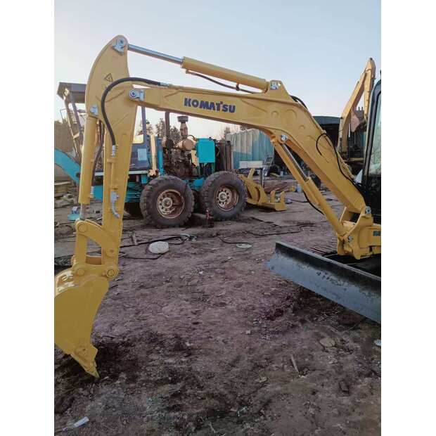 2023 كوماتسو PC35-44469313