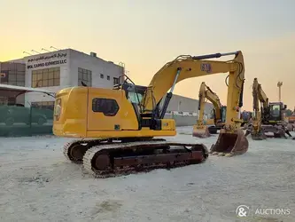 2021-caterpillar-320-1396070-44469388