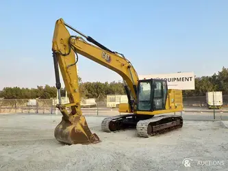 2021-caterpillar-44469396