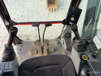 2021-caterpillar-323gc-1396073-44469495