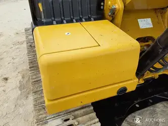 2021-caterpillar-320-1396071-44469533