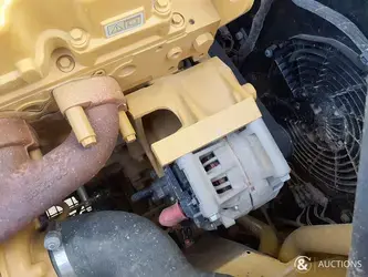 2021-caterpillar-44469540