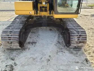 2021-caterpillar-323gc-1396072-44469739