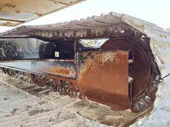 2021-caterpillar-44469767