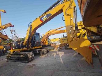 2020-caterpillar-320d-1397392-44470175