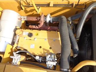 2021-caterpillar-320d-1397393-44470183